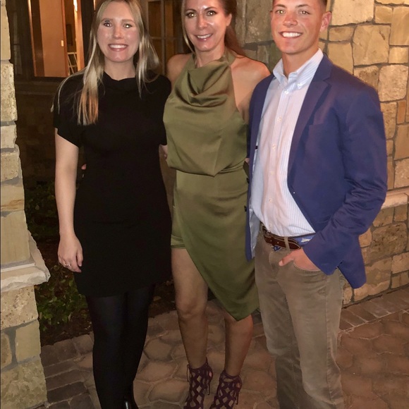 Meet your Posher, Alexandra - Picture 7 of 8